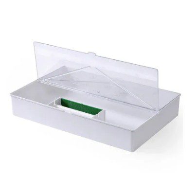 Hranilica 4 Kg četvrtasta, plastična