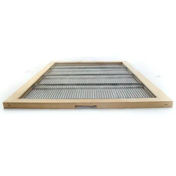 Matične rešetke u užem drvenom ramu LR